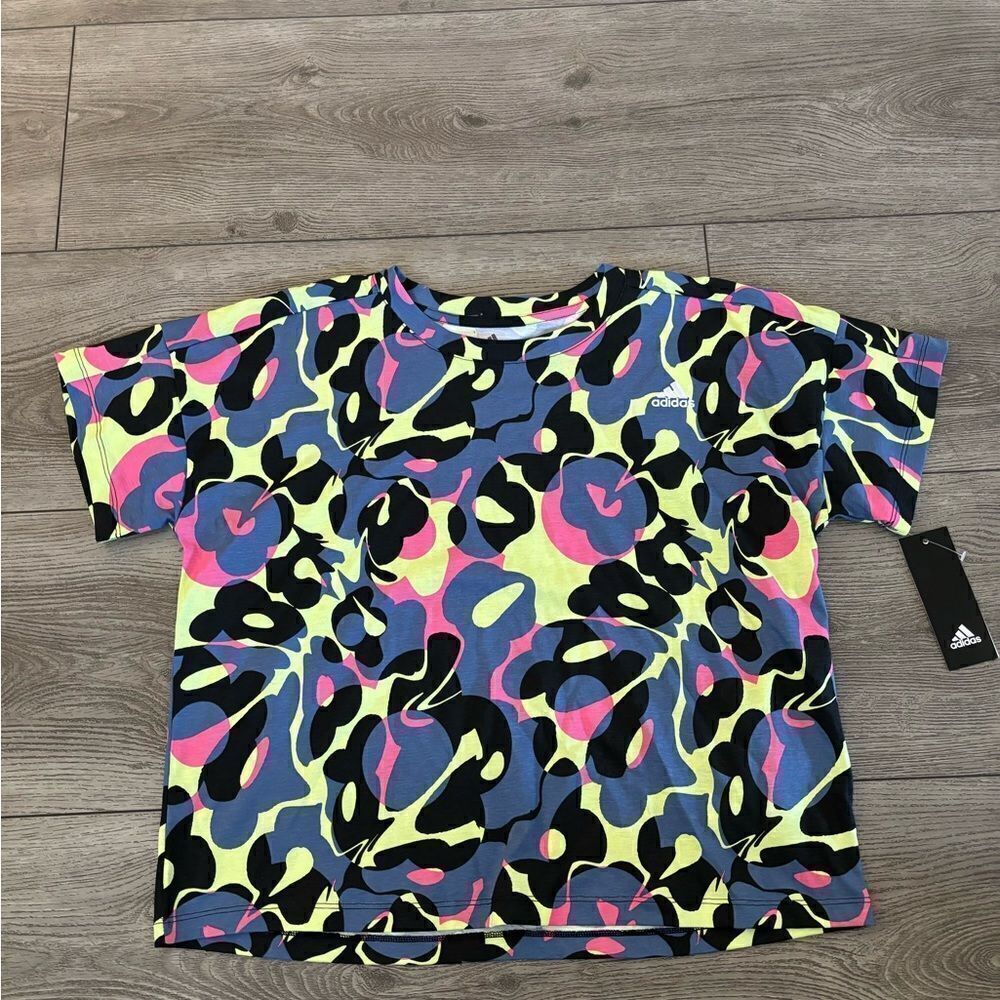 Adidas girls t shirt NWT